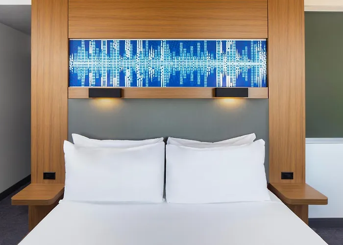 Aloft By Marriott Tempe