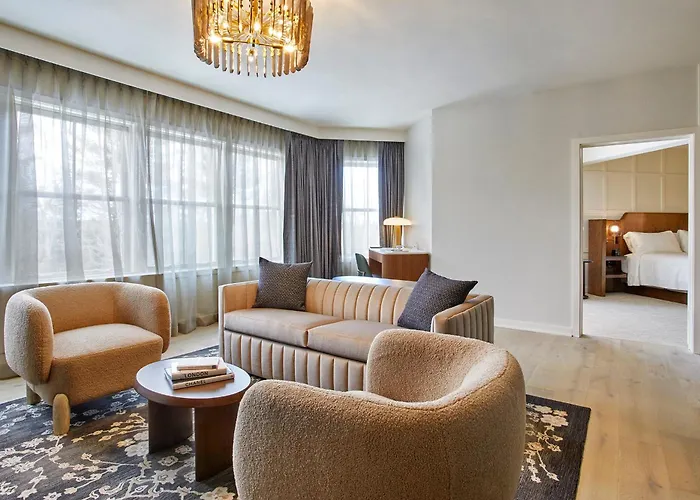 Brookmere Saratoga, A Tribute Portfolio Hotel