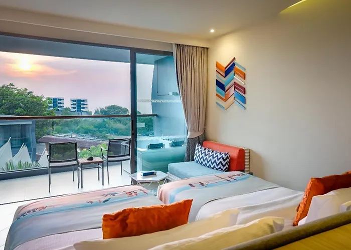 The Sis Kata Resort - Adult Only