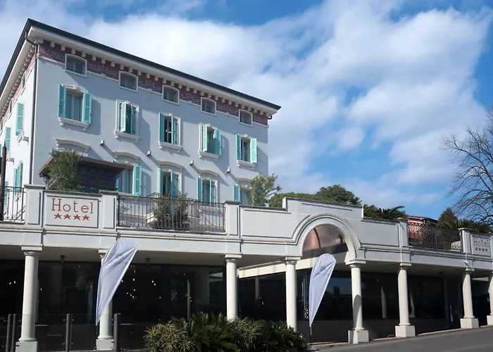 Gardone Palace Hotel