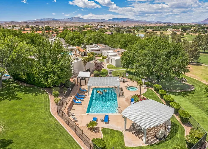 Villas At Southgate