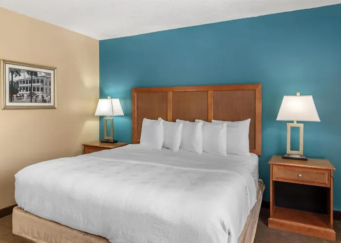 Best Western Charleston Inn
