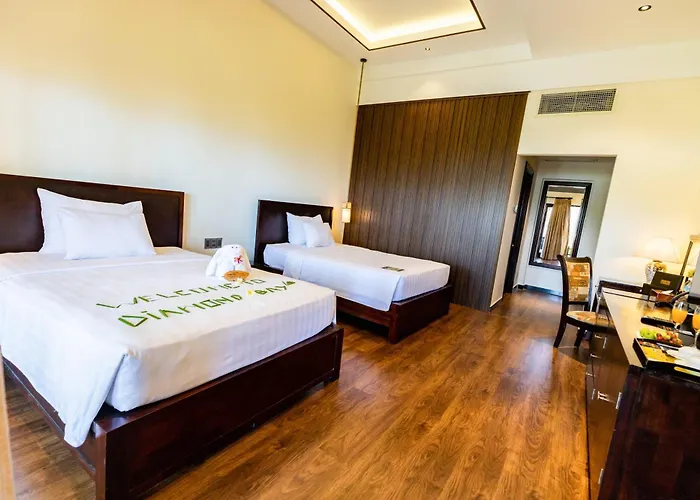 Diamond Bay Resort & Spa