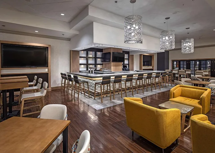 Doubletree By Hilton Modesto