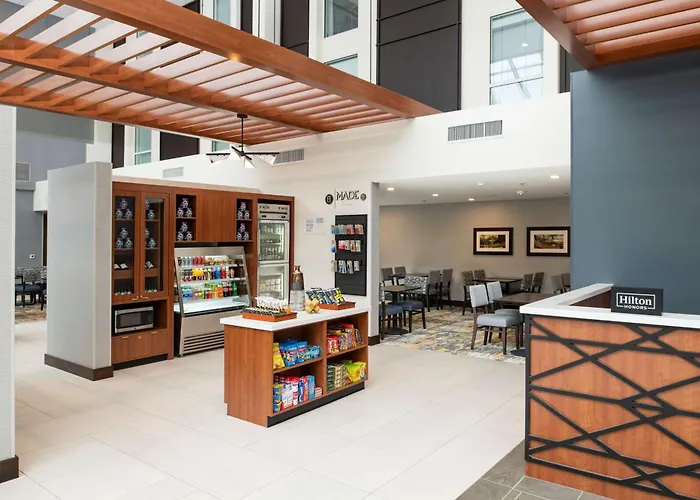 Doubletree By Hilton Madison East