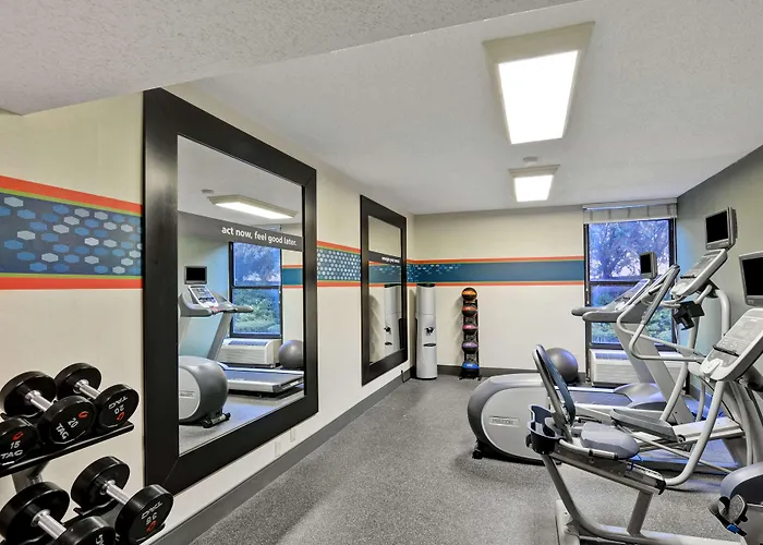 Hampton Inn State College