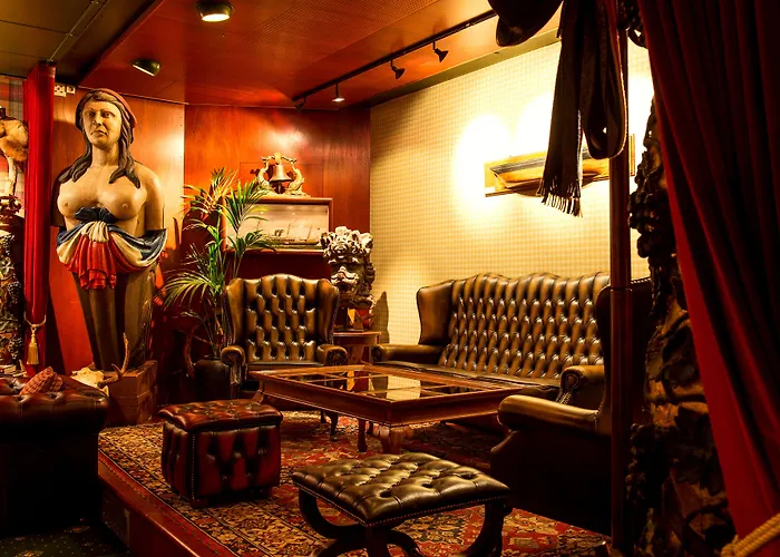 Victory Hotel