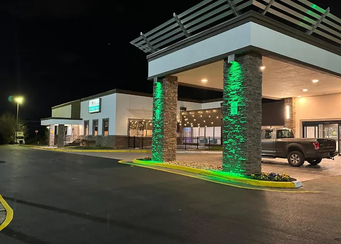 Holiday Inn Roanoke-Tanglewood-Rt 419&I581 By Ihg