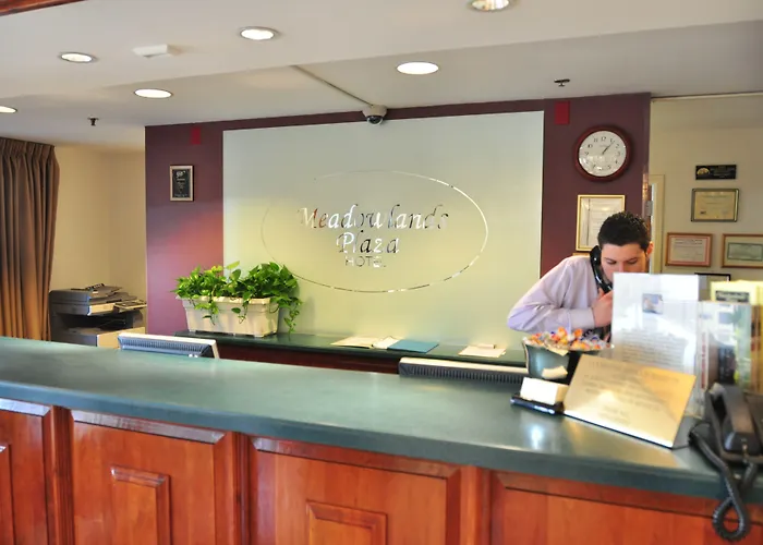 Meadowlands Plaza Hotel