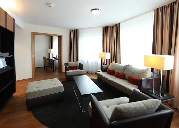 Lindner Hotel Frankfurt Main Plaza, Part Of Jdv By Hyatt