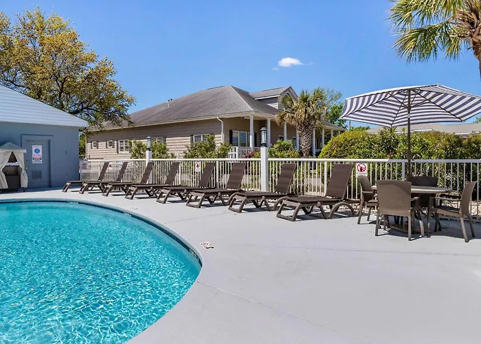 Comfort Suites Southport - Oak Island