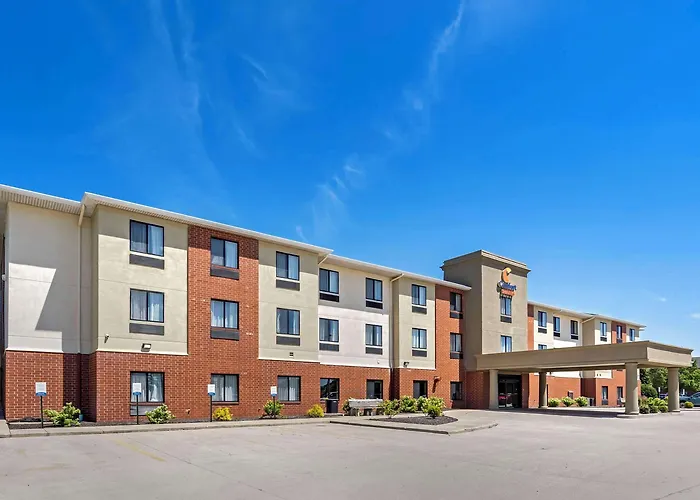 Comfort Suites Merrillville Near Us 30