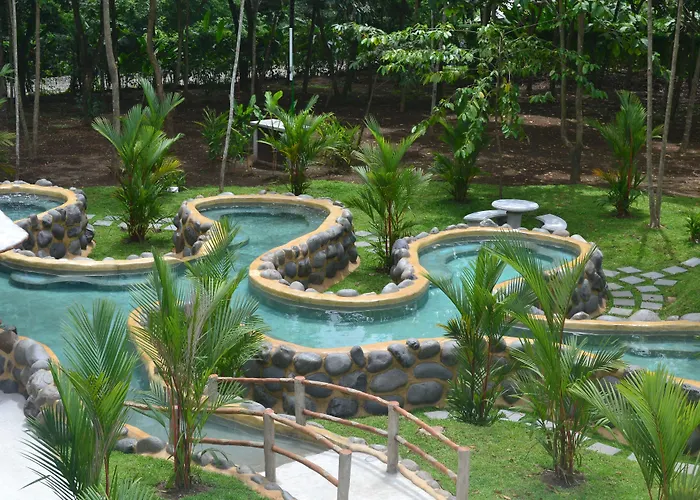 Volcano Lodge, Hotel & Thermal Experience