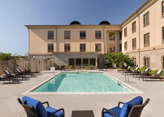 Holiday Inn Express Hotel & Suites Opelika Auburn By Ihg