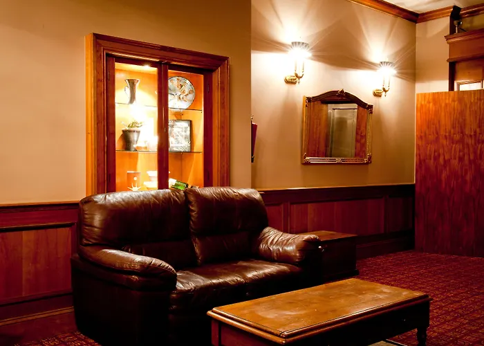 Eyre Square Hotel