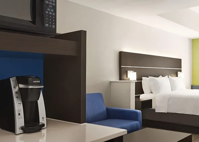 Holiday Inn Express Hotel & Suites Durant By Ihg
