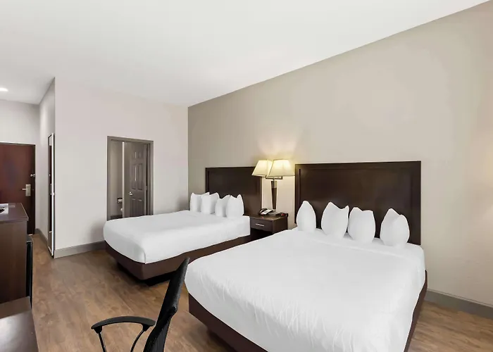 Sonesta Essential La Porte