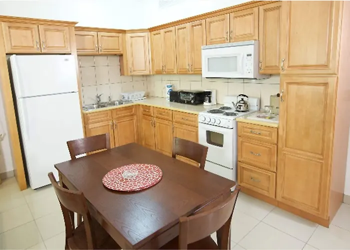 Simpson Bay Suites