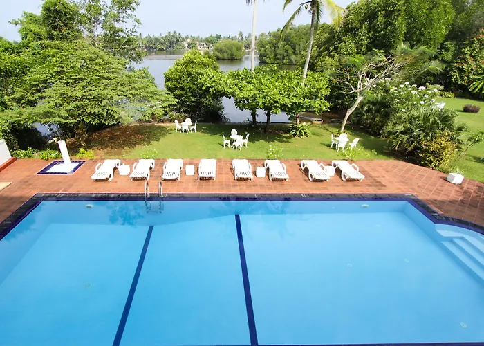 Waterside Bentota