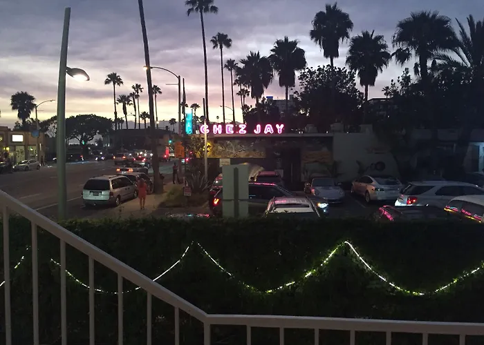 Ocean Lodge Santa Monica Beach Hotel