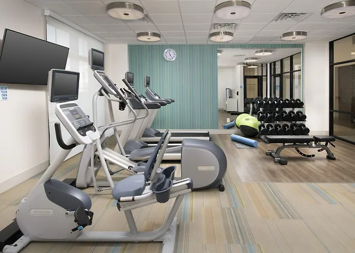 Holiday Inn Express Pensacola Downtown By Ihg