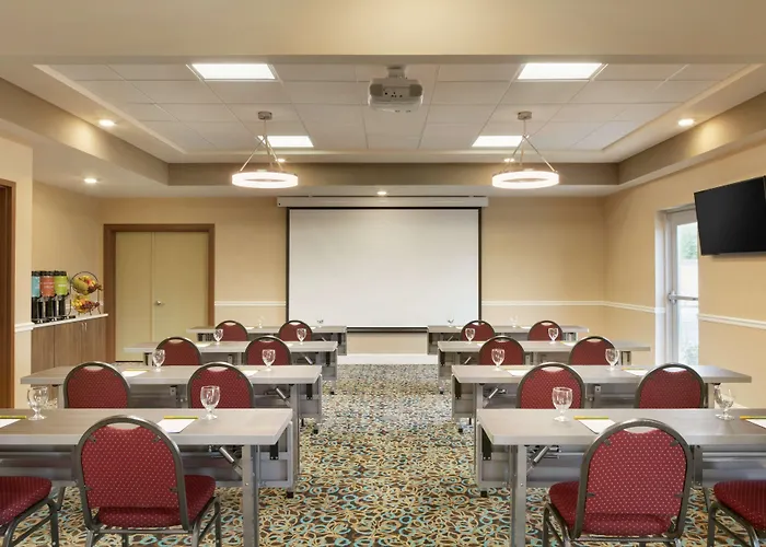 Hilton Garden Inn Statesville