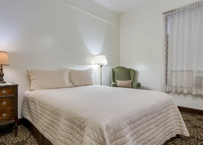 Ryan Hotel