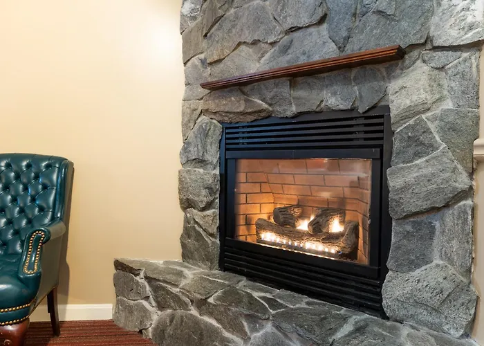 Fireside Inn & Suites West Lebanon