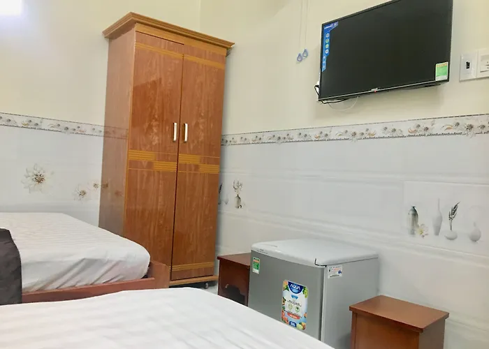 Trieu Hoang Hotel