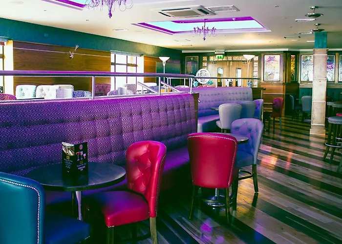 Allingham Arms Hotel