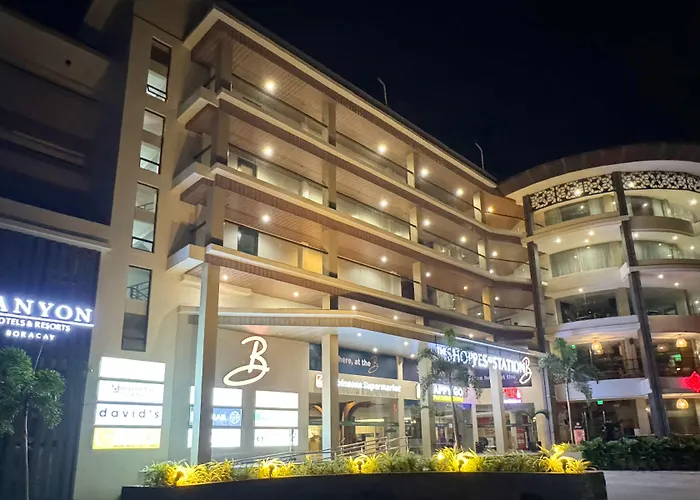 Canyon Hotels & Resorts Boracay