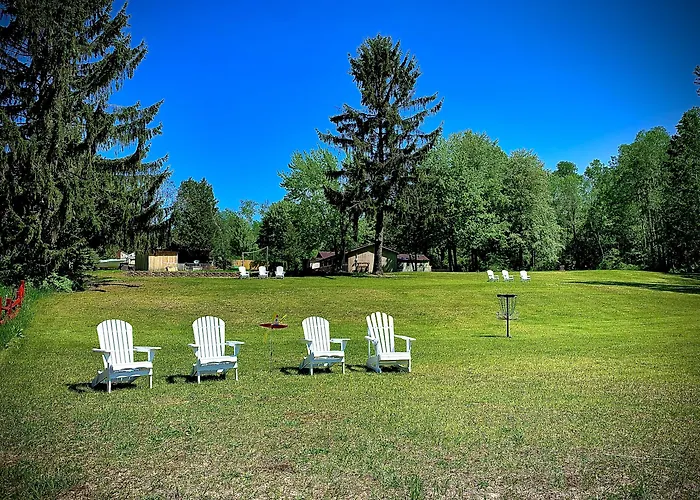 Benzonia Rustic Resort
