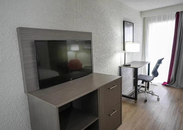 Ramada By Wyndham Tulsa Broken Arrow