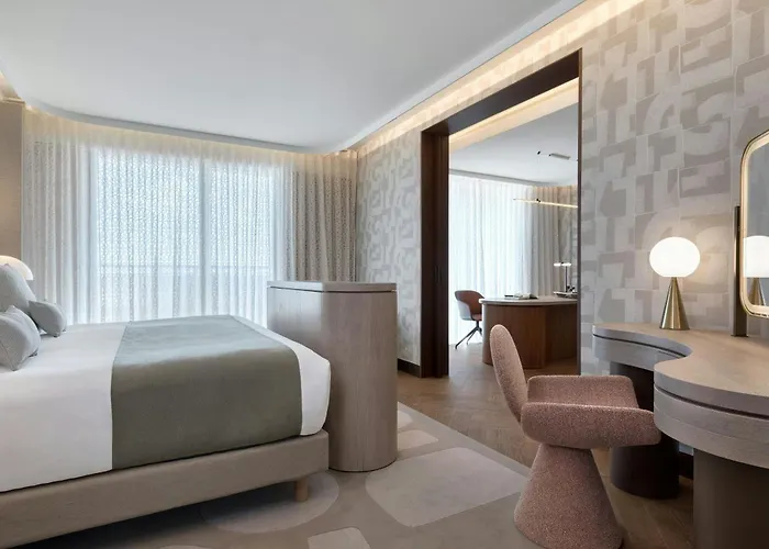 The Landmark Nicosia, Autograph Collection