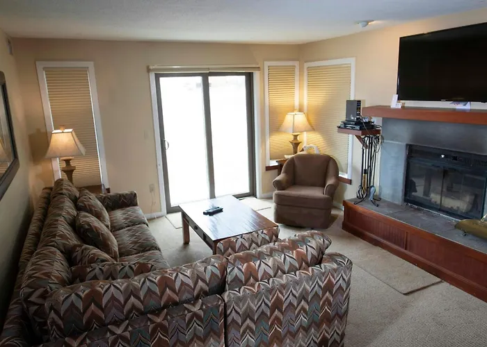 Mountain Lodge At Okemo, A Vail Resorts Property