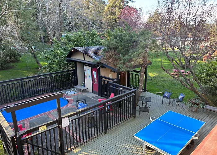 Discovery Inn