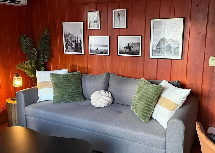 Wildrest Hotel