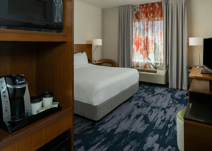 Fairfield Inn & Suites By Marriott Cut Off-Galliano