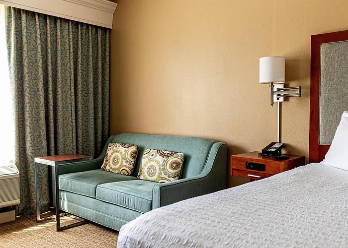 Hampton Inn Charleston-Daniel Island