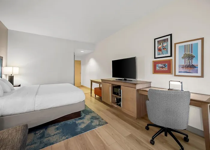 Hampton Inn Naples - I-75
