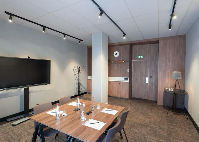 Novotel Nantes Centre Bord De Loire