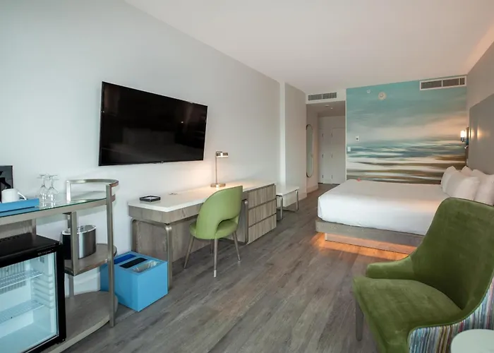 Coast Coal Harbour Vancouver Hotel By Apa
