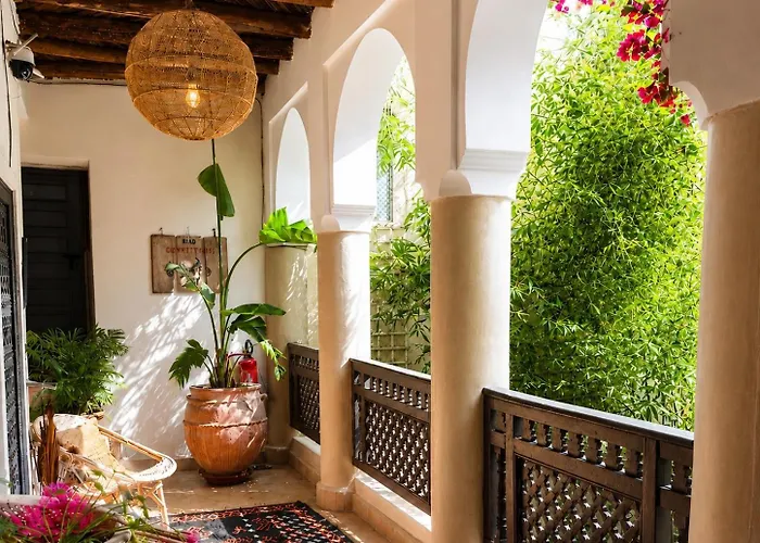 Riad 103 Chelsea Pool And Hammam Marrakesh