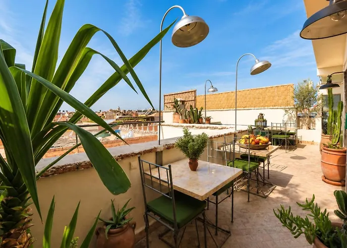 Riad 103 Chelsea Pool And Hammam Marrakesh