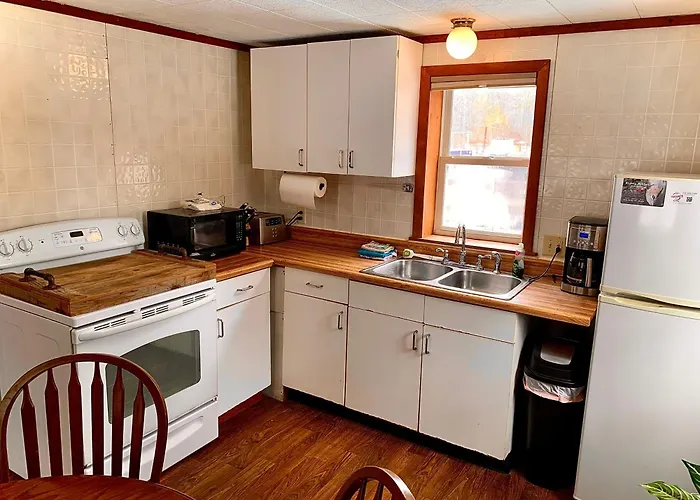 Benzonia Rustic Resort