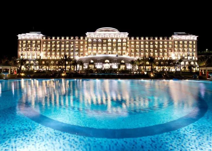Vinpearl Discovery Rockside Nha Trang