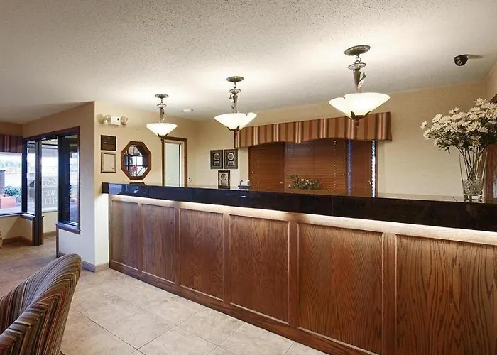 Quality Inn & Suites Detroit Lakes
