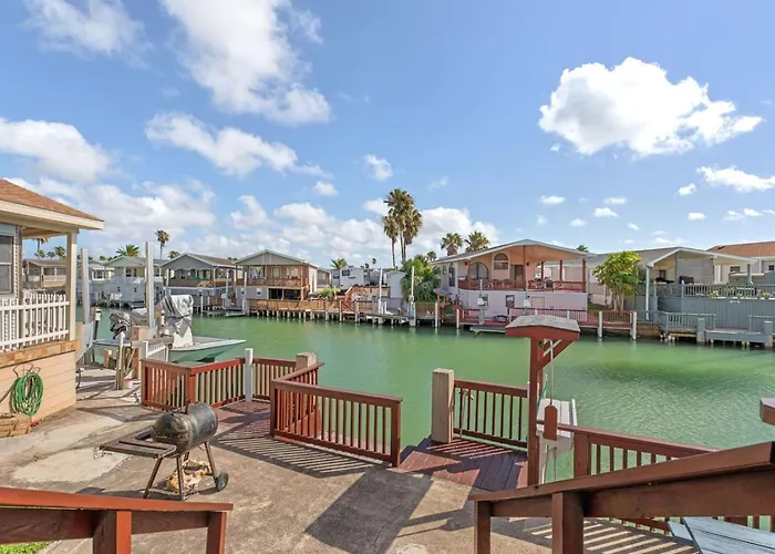 Bonnet Sea Cottage On The Water- Liv Resort