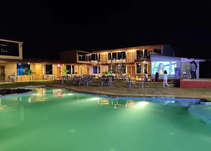 Arya Resort And Spaa