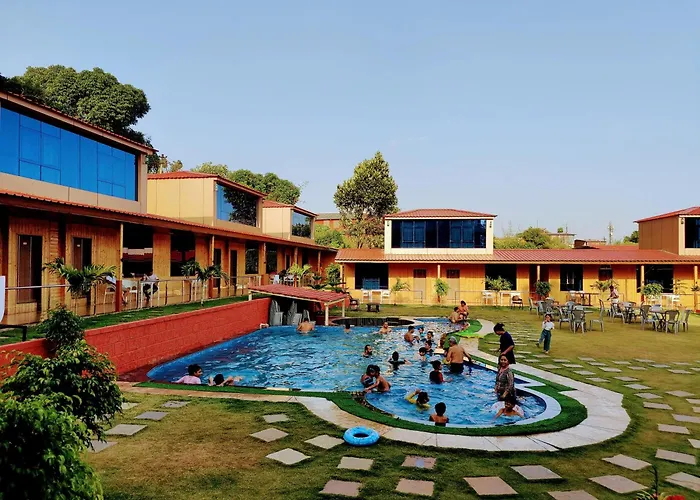 Arya Resort And Spaa